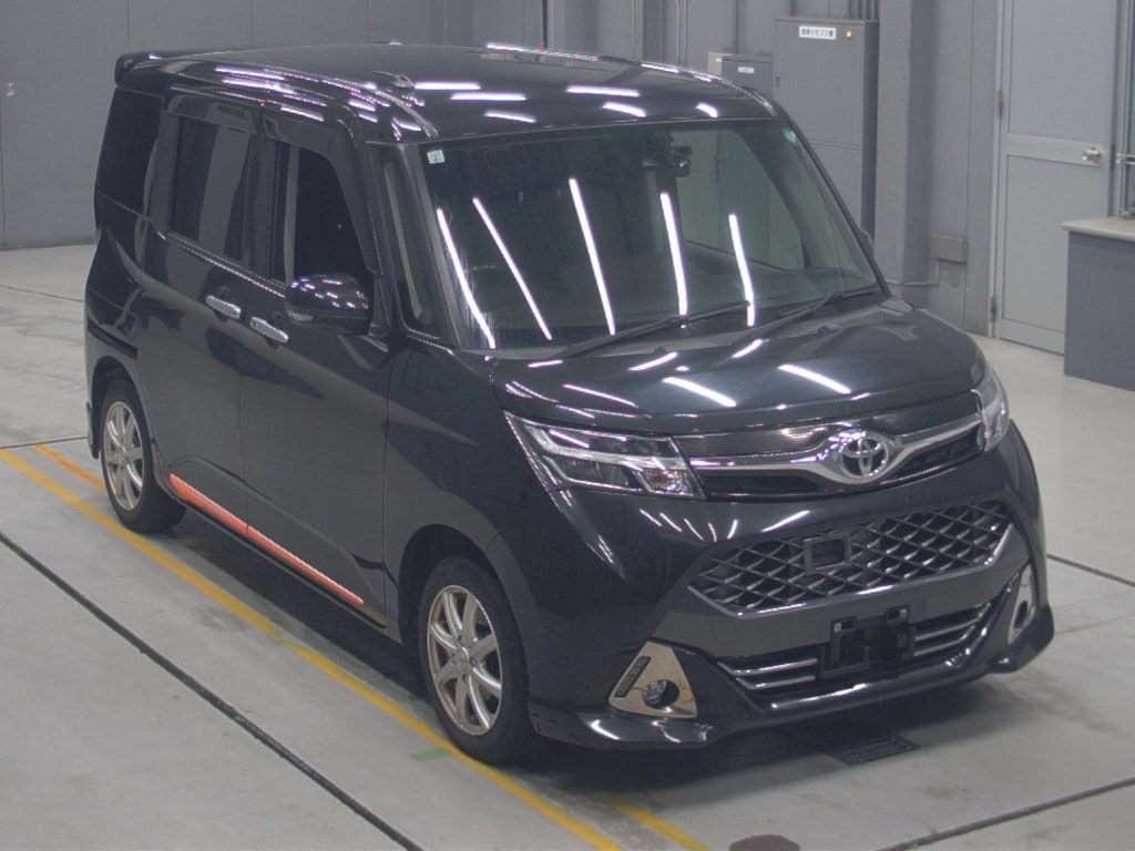TOYOTA TANK