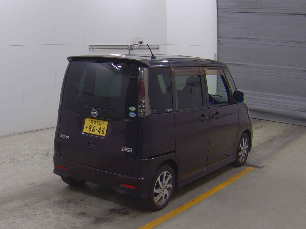 NISSAN ROOX