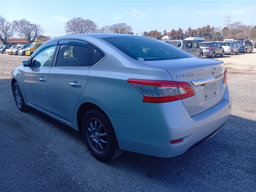 NISSAN SYLPHY