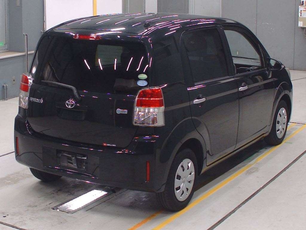 TOYOTA SPADE