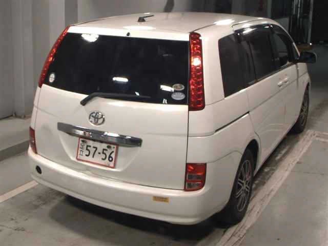 TOYOTA ISIS