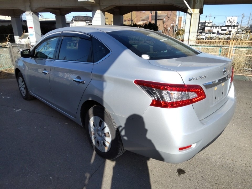 NISSAN SYLPHY
