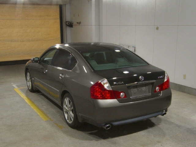 NISSAN FUGA