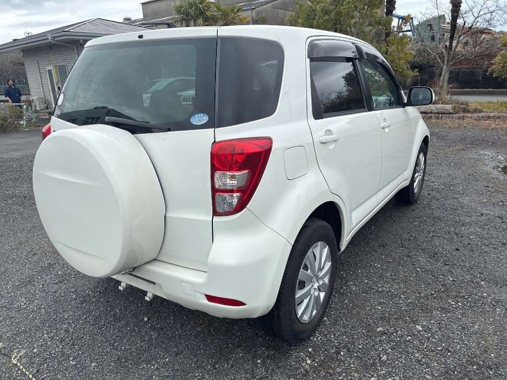 TOYOTA RUSH