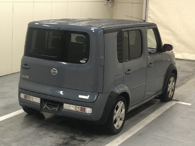 NISSAN CUBE