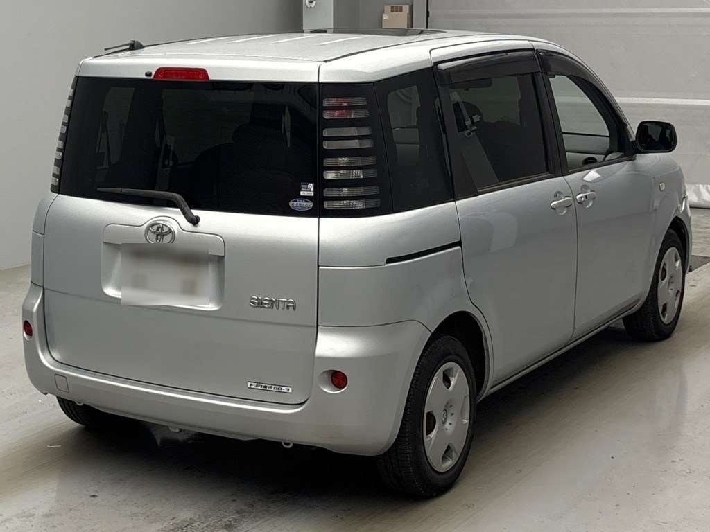 TOYOTA SIENTA