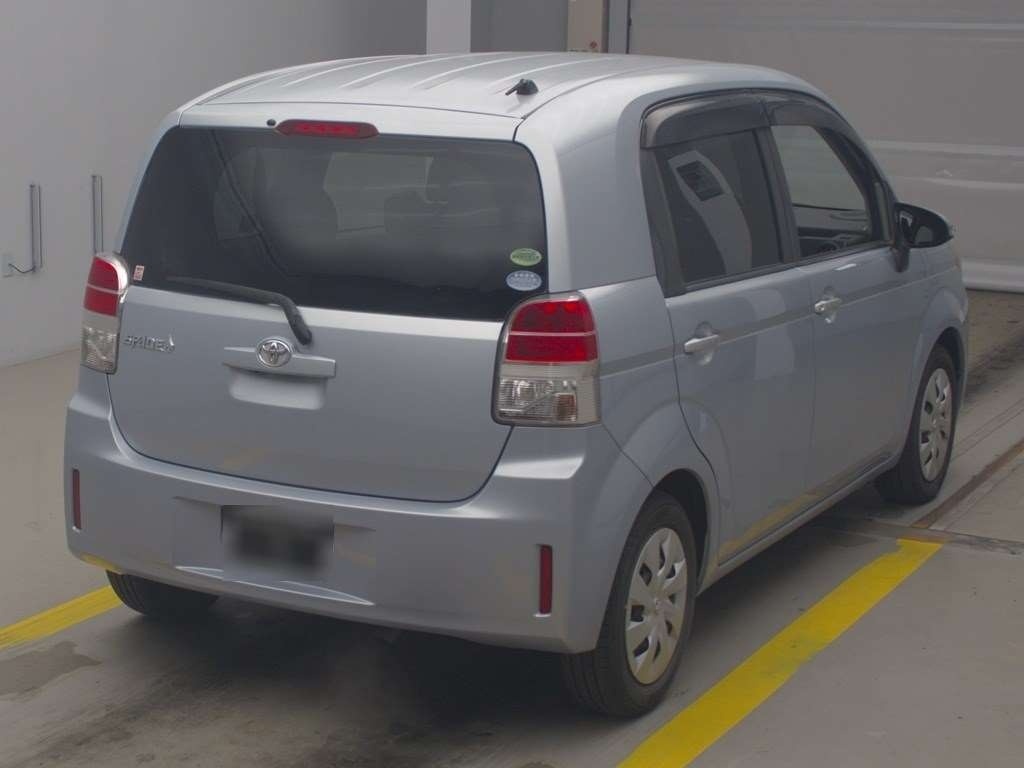 TOYOTA SPADE