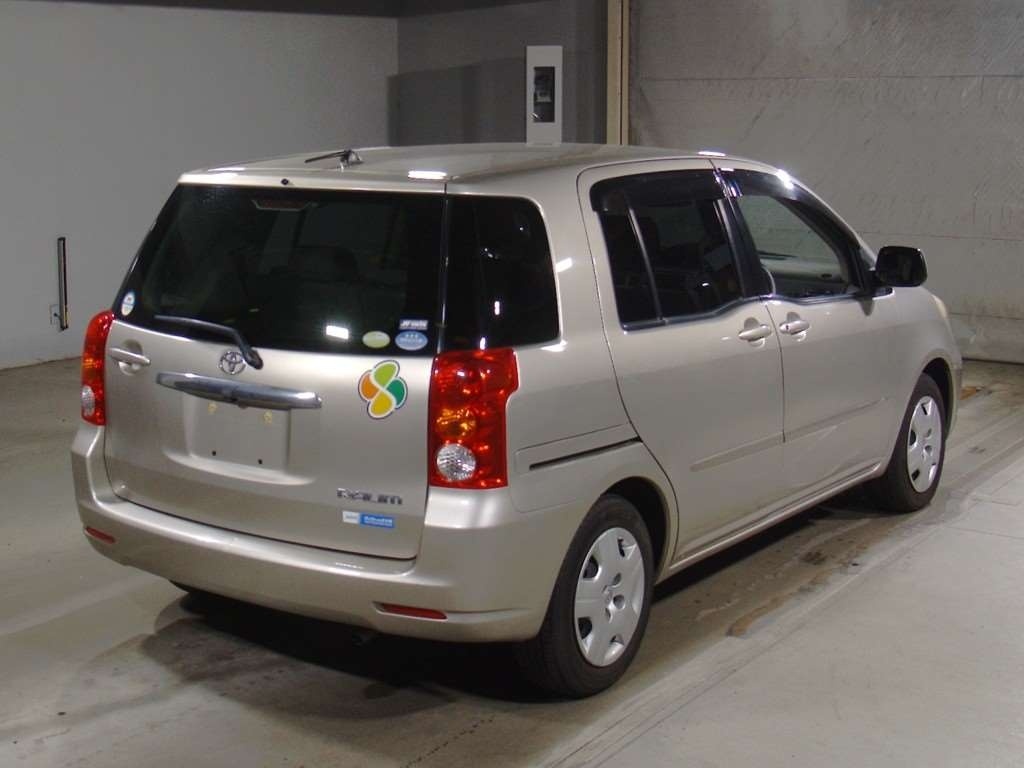 TOYOTA RAUM