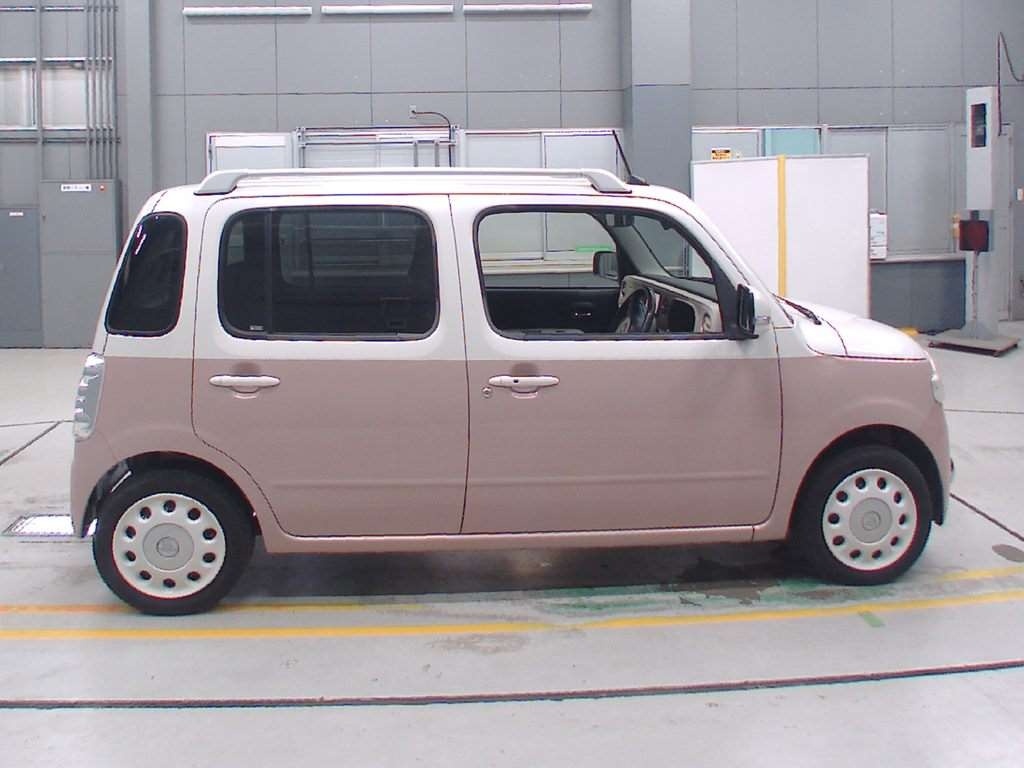 DAIHATSU MIRA COCOA