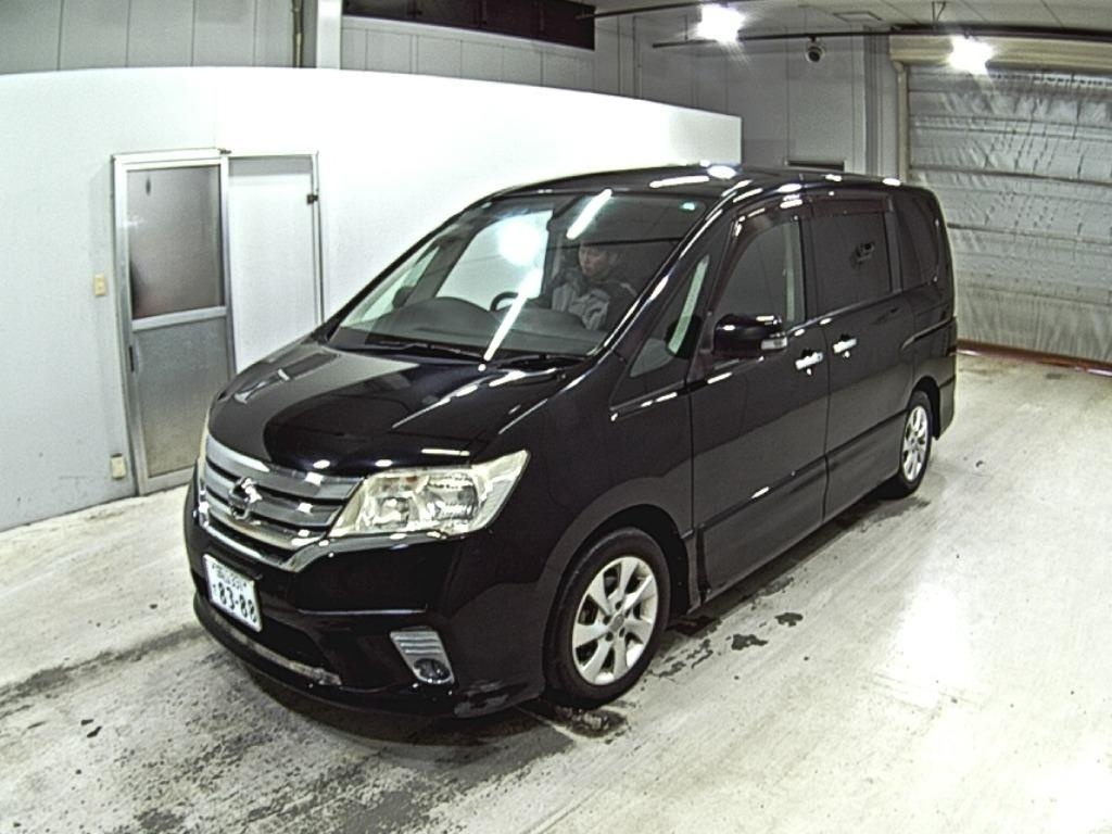 NISSAN SERENA