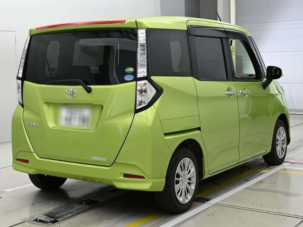 TOYOTA TANK