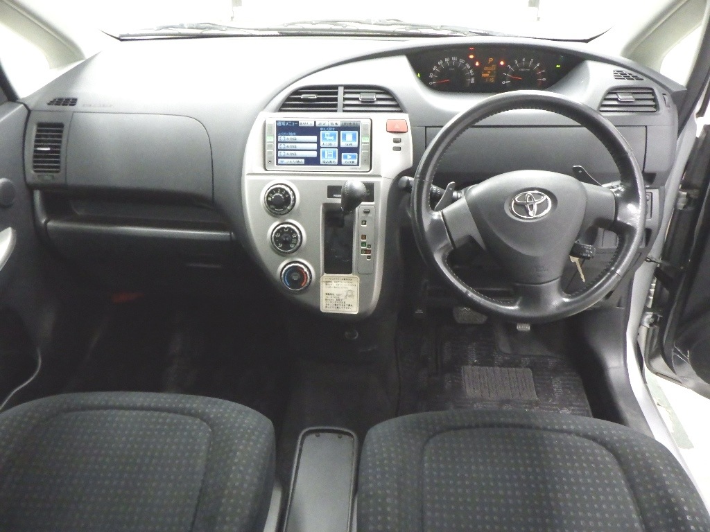 TOYOTA RACTIS