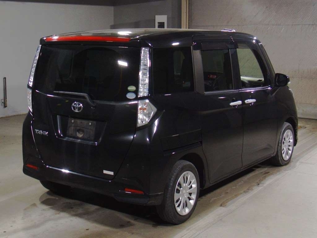 TOYOTA TANK