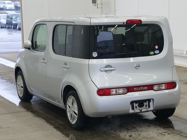NISSAN CUBE