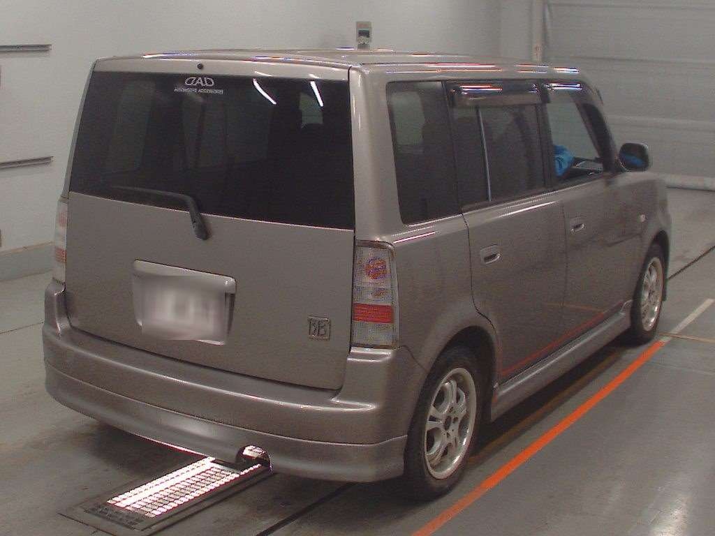 TOYOTA BB