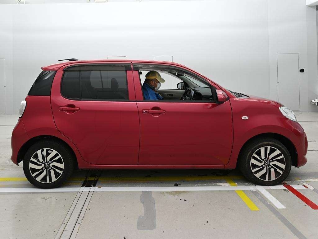 TOYOTA PASSO