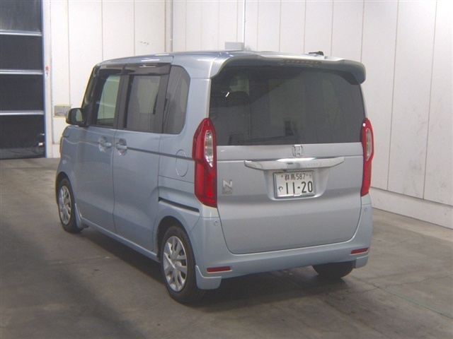 HONDA N-BOX