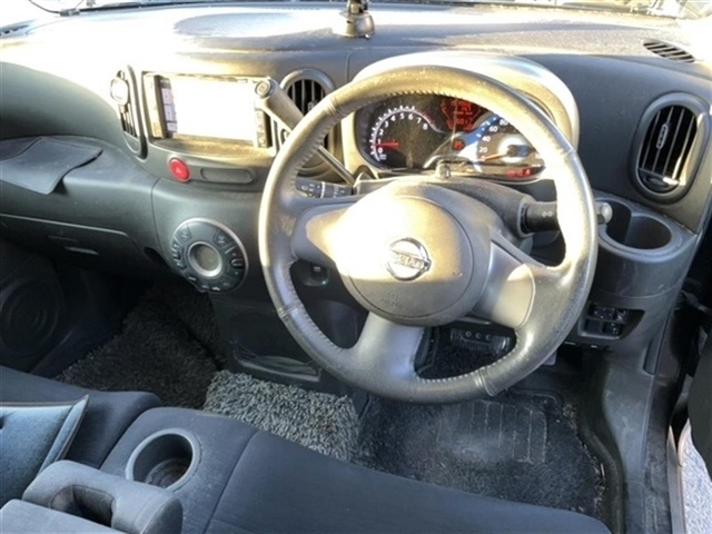 NISSAN CUBE
