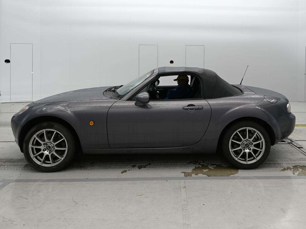 MAZDA ROADSTER