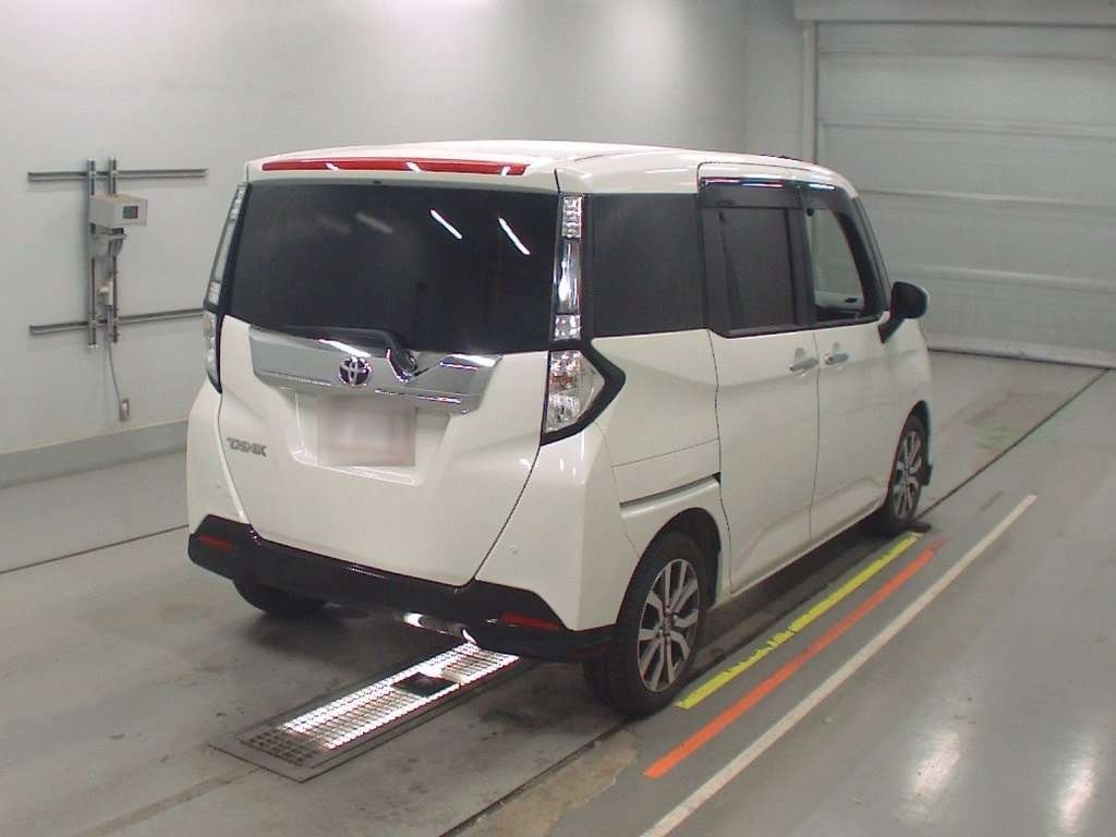 TOYOTA TANK