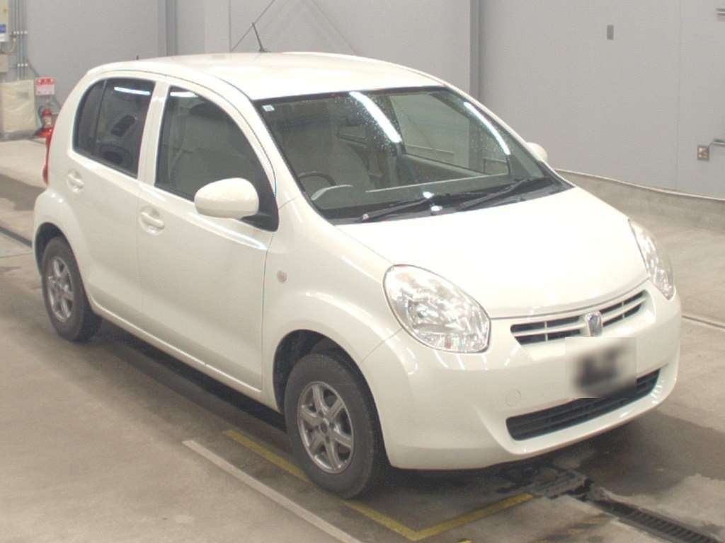 TOYOTA PASSO