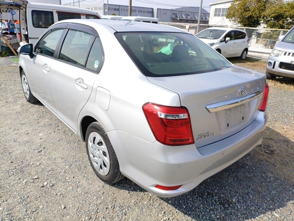 TOYOTA COROLLA AXIO