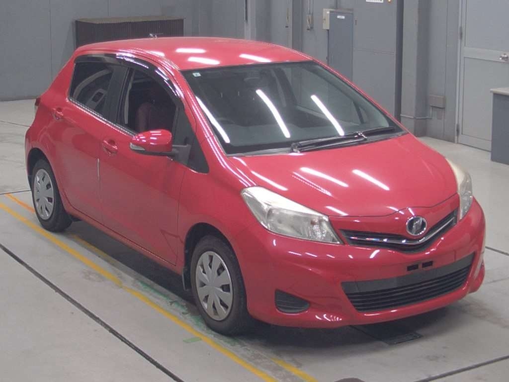 TOYOTA VITZ