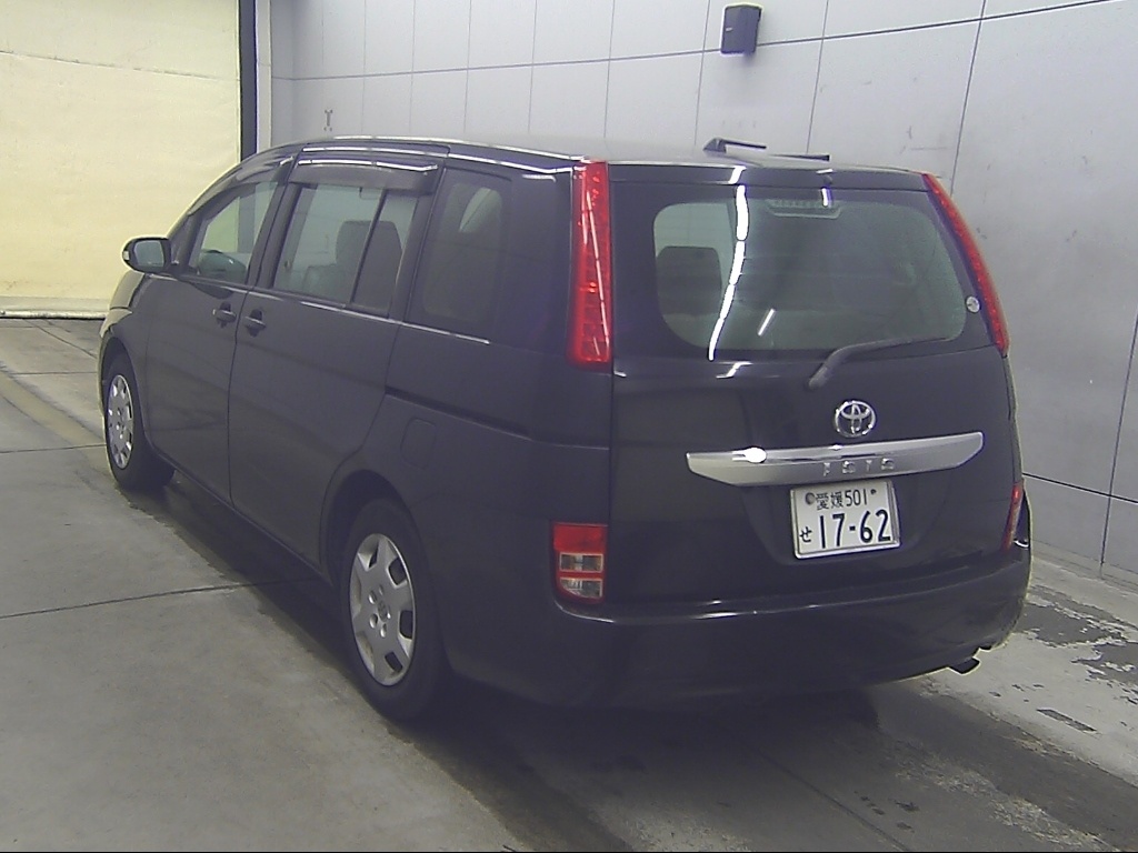 TOYOTA ISIS