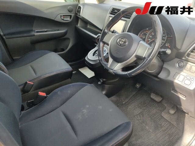 TOYOTA RACTIS