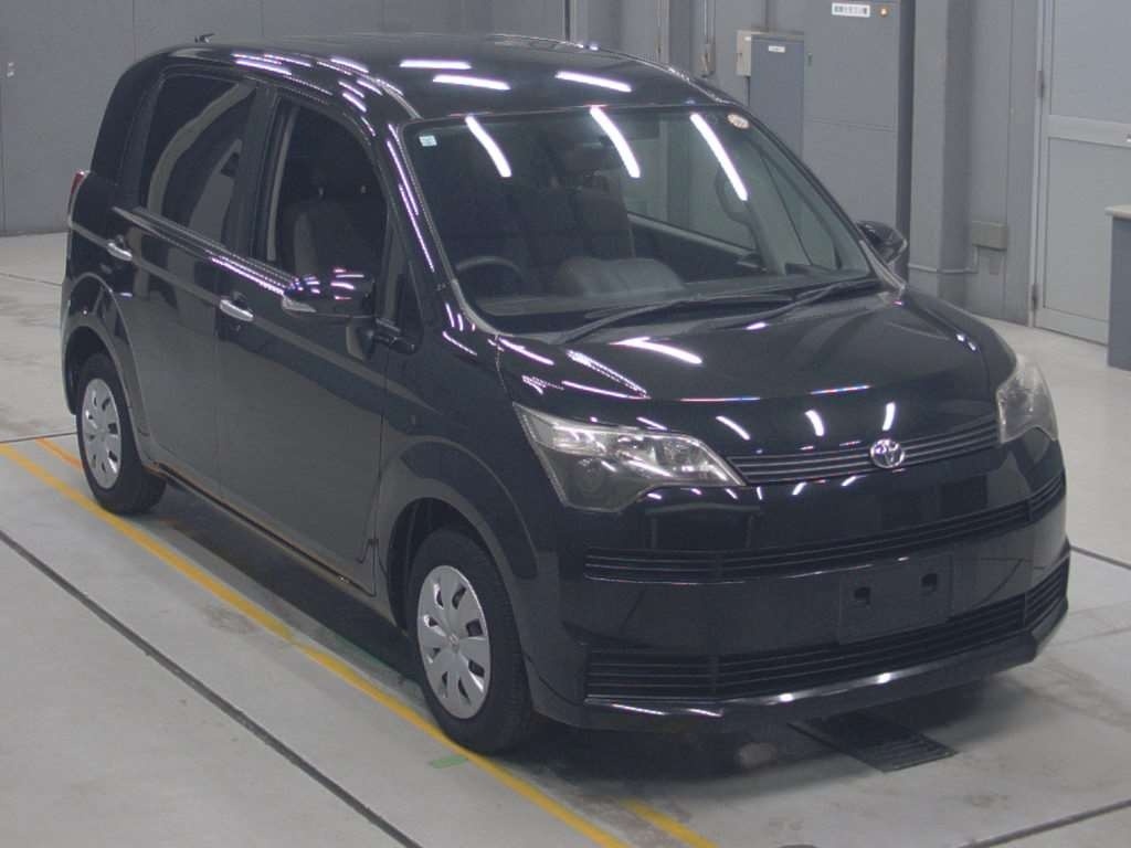 TOYOTA SPADE