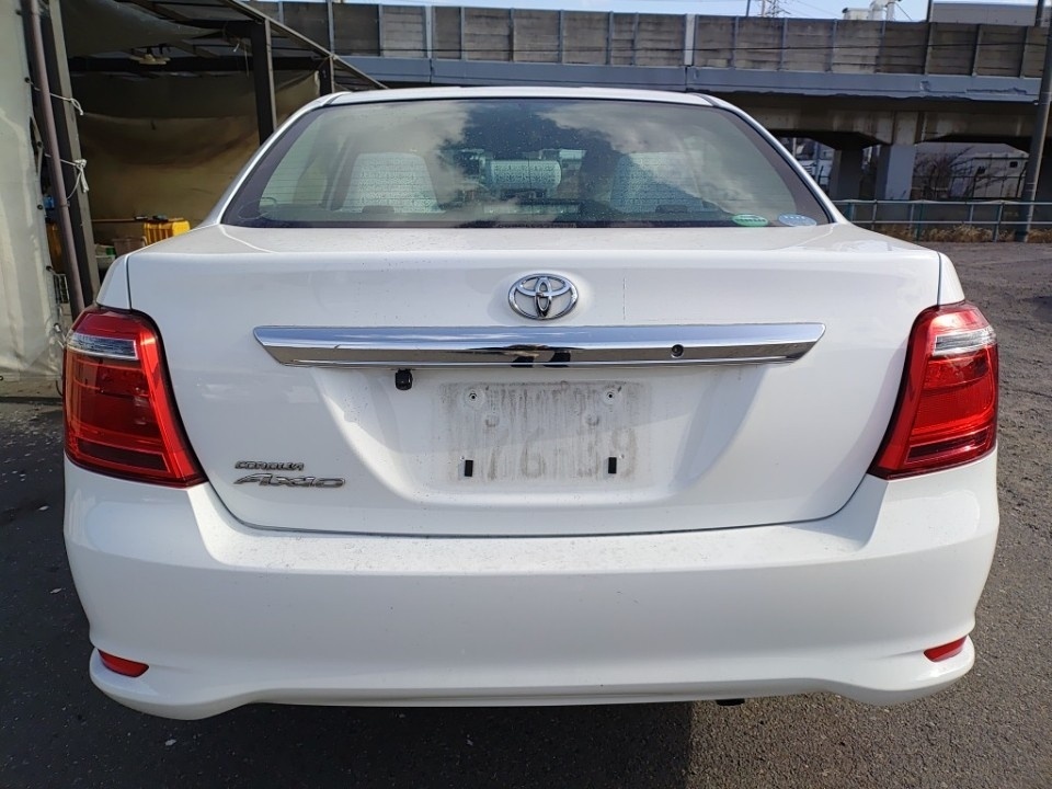 TOYOTA COROLLA AXIO