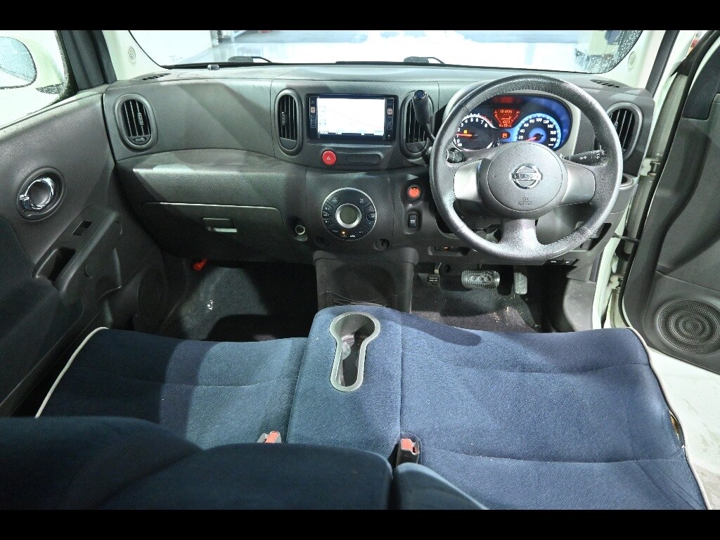 NISSAN CUBE