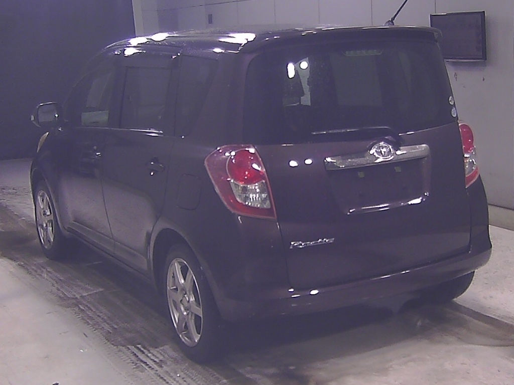 TOYOTA RACTIS