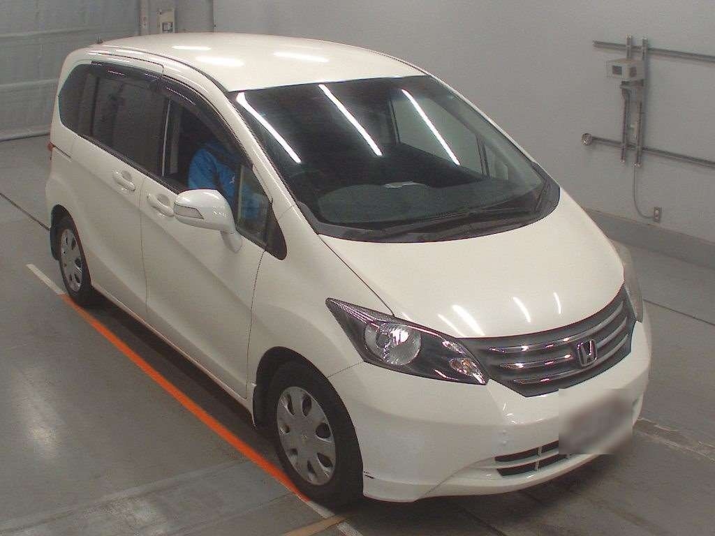 HONDA FREED