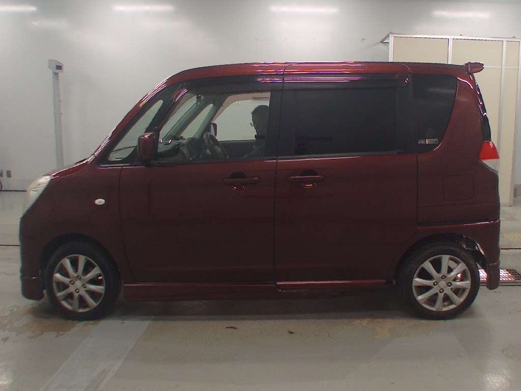 MITSUBISHI DELICA D:2
