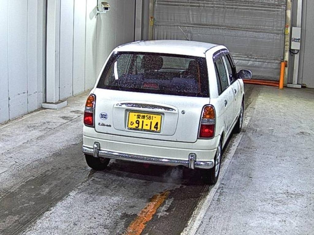 DAIHATSU MIRA GINO