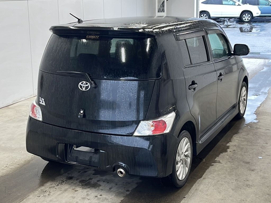 TOYOTA BB