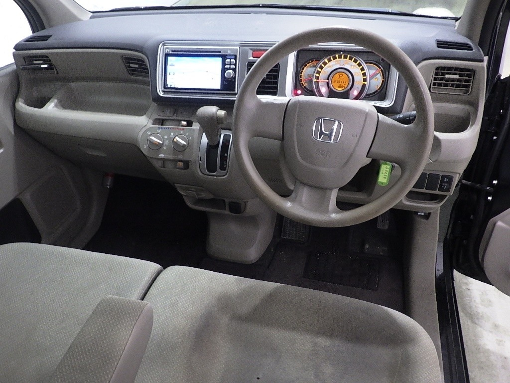HONDA LIFE