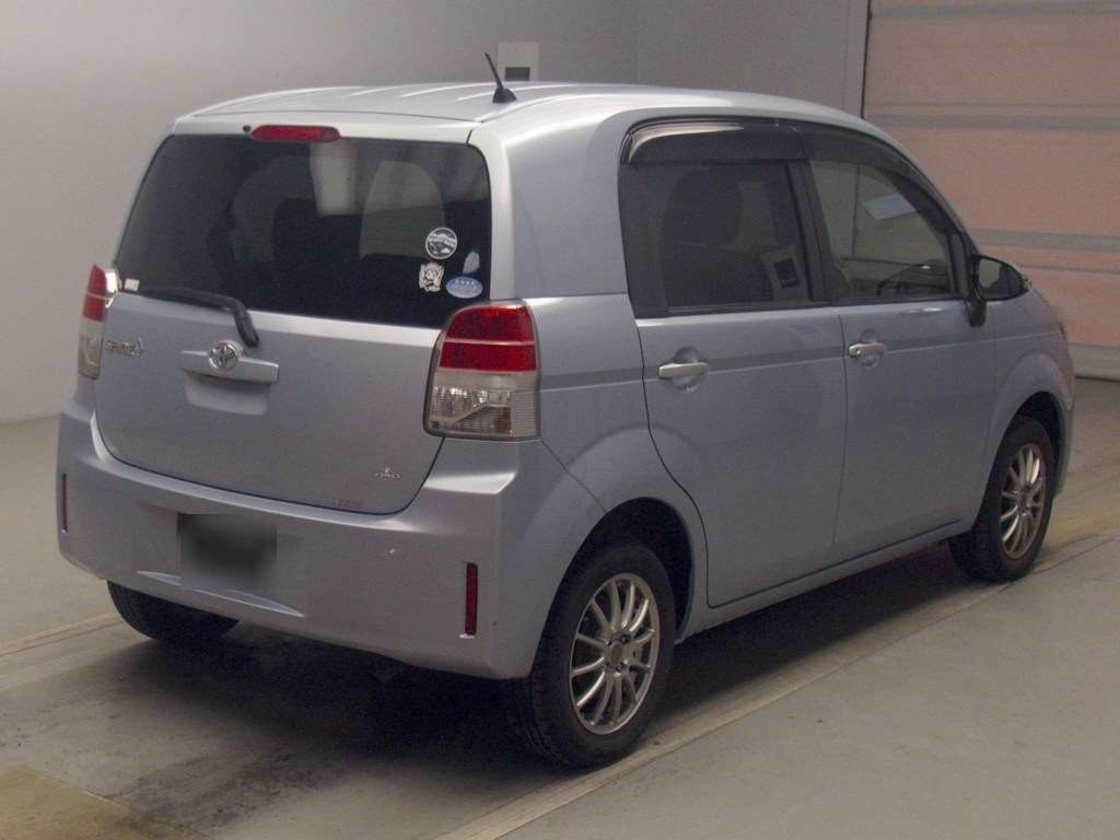 TOYOTA SPADE