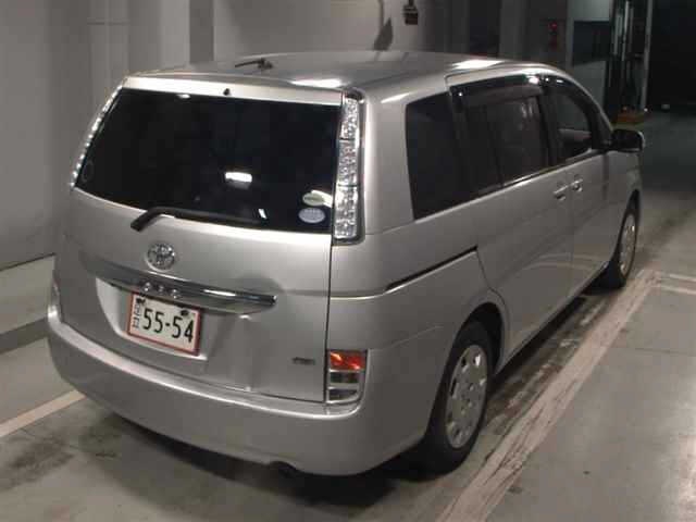 TOYOTA ISIS