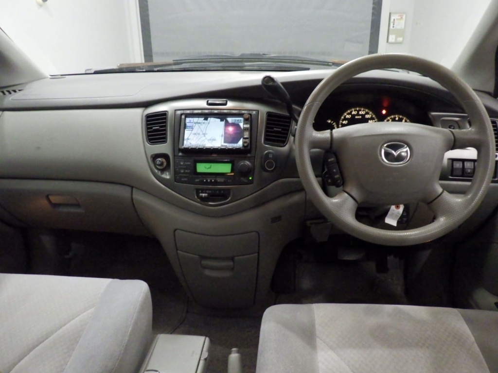 MAZDA MPV