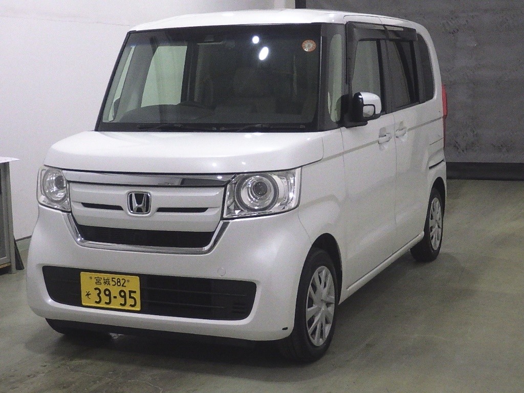 HONDA N-BOX