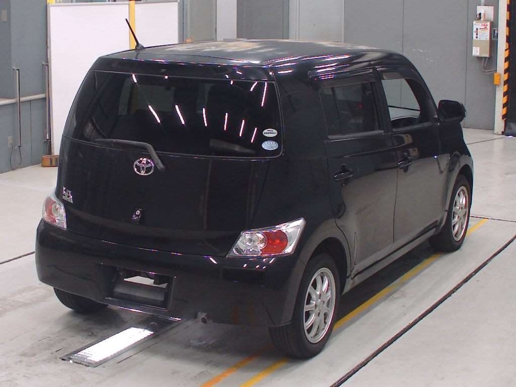 TOYOTA BB