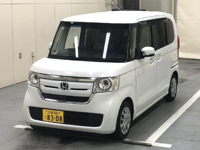 HONDA N-BOX