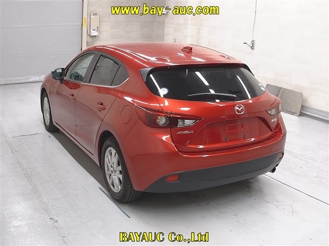 MAZDA AXELA