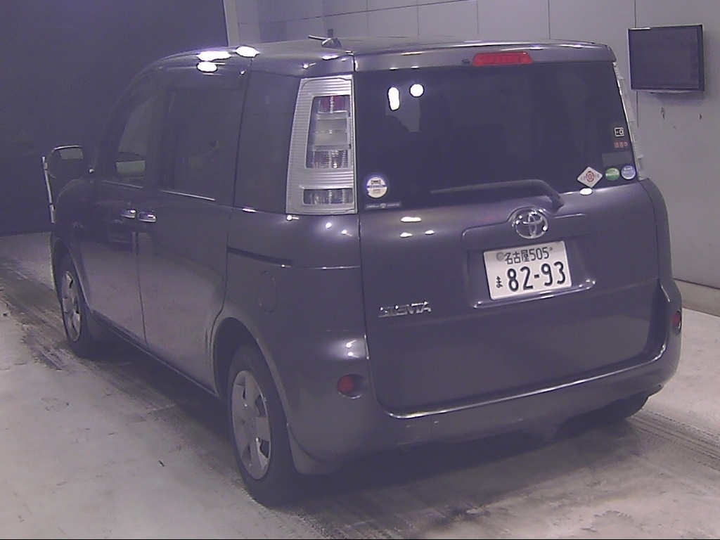 TOYOTA SIENTA