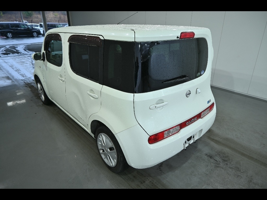 NISSAN CUBE