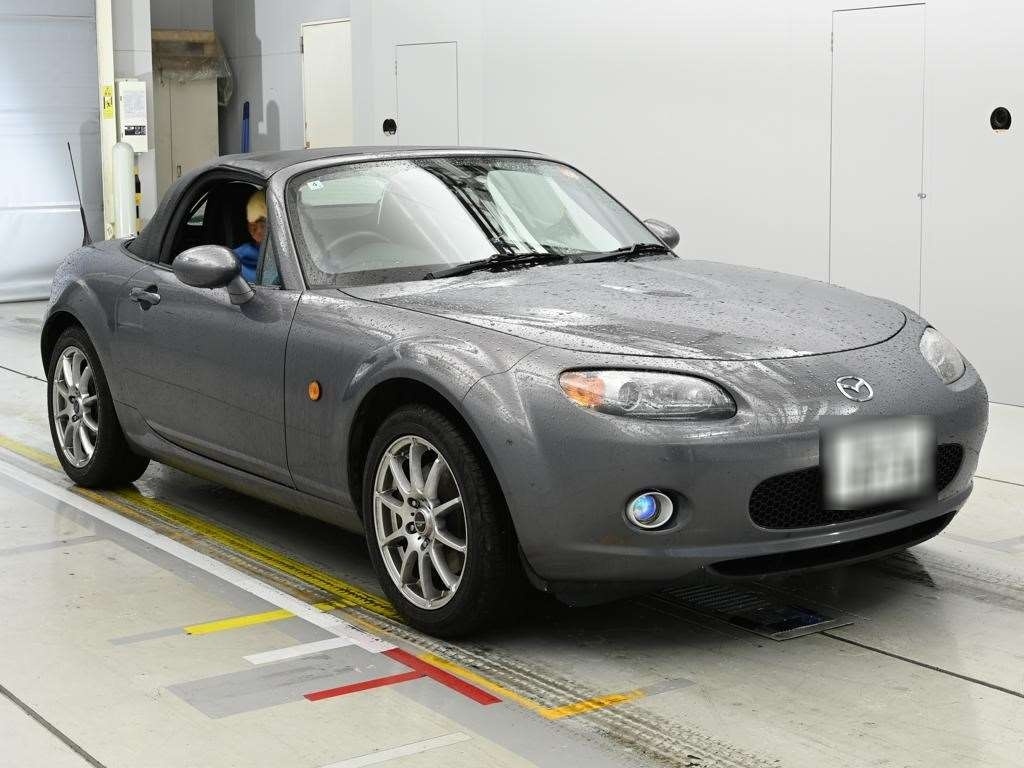 MAZDA ROADSTER