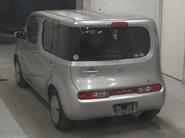 NISSAN CUBE