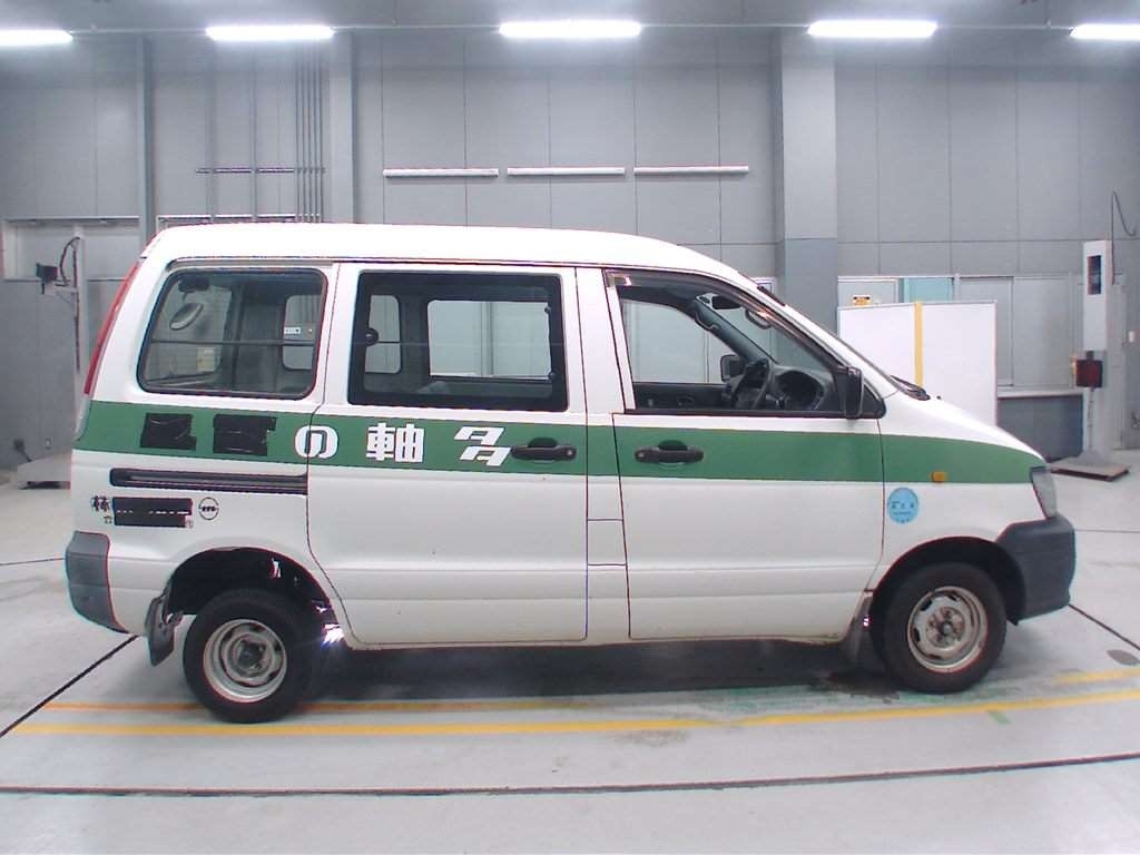 TOYOTA LITE ACE